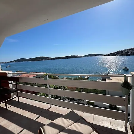 Casa Zabka 2 아파트 Podglavica